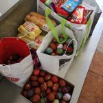 Uskrsni pokloni za korisnike Pučke kuhinje u Osijeku
